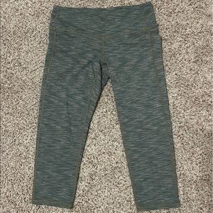 Athleta Capri High Waisted Leggings Workout Size S